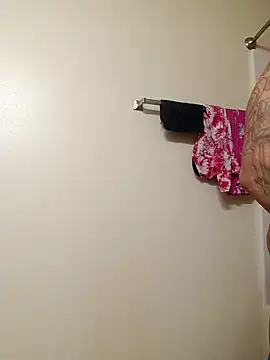 yellowwetfox online show from March 2026 02:00:02 PM