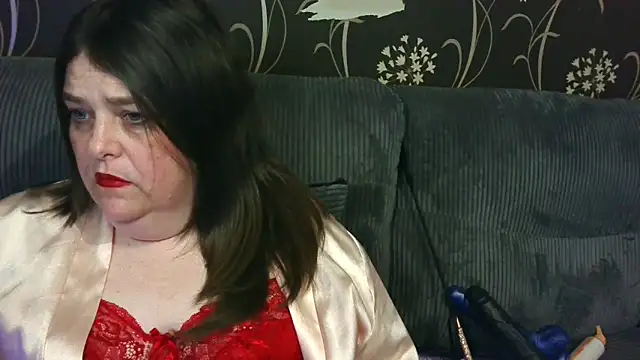 HouseWifeWhore Milf online show from April 2026 11:31:01 PM