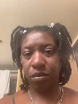 Snapshot of markquanna chatting on July 2026 03:32:02 PM markquanna online show from July 2026 03:32:02 PM