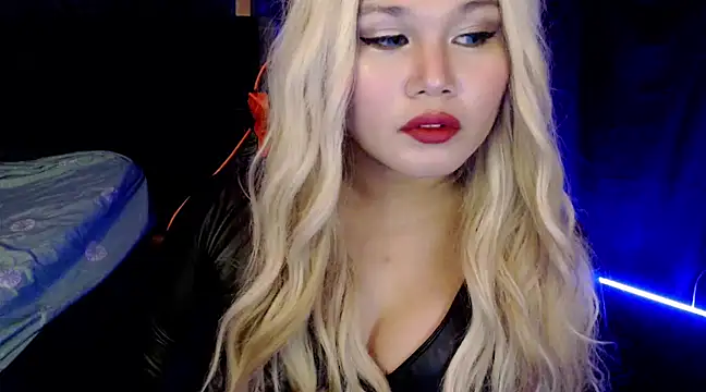 stacey wills44 online show from January 2025 01:21:01 AM