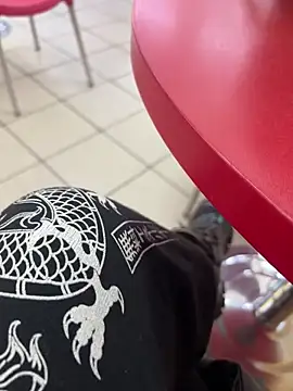 CrazzyChicks online show from March 2026 05:55:01 AM