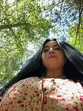 Snapshot of CrazzyChicks chatting on June 2026 06:48:01 AM CrazzyChicks online show from June 2026 06:48:01 AM