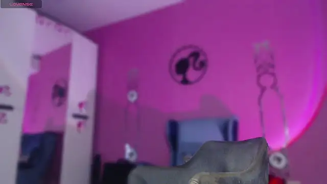 Tallso sex online show from December 2024 06:52:02 PM