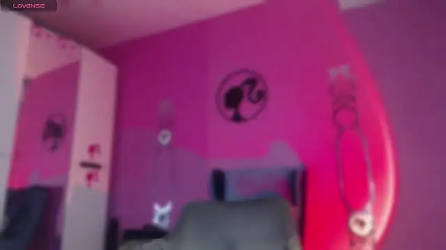 Tallso sex online show from December 2024 06:48:01 PM