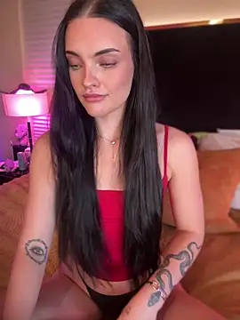 Snapshot of KarissaChantelle chatting on May 2026 05:08:02 PM KarissaChantelle online show from May 2026 05:08:02 PM