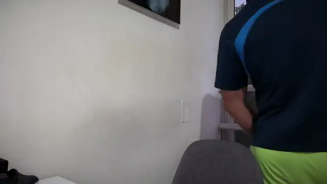 romeolovedark online show from February 2026 11:23:01 PM