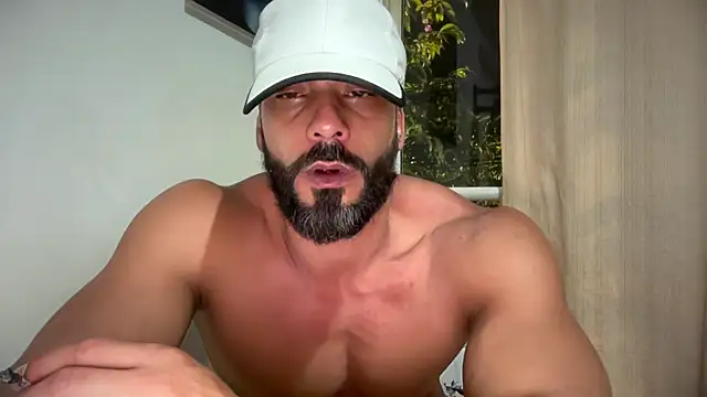 Snapshot of romeolovedark chatting on April 2026 06:58:02 AM romeolovedark online show from April 2026 06:58:02 AM