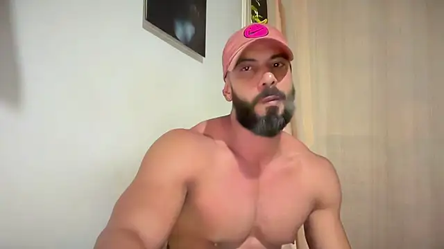 Snapshot of romeolovedark chatting on May 2026 05:58:01 AM romeolovedark online show from May 2026 05:58:01 AM