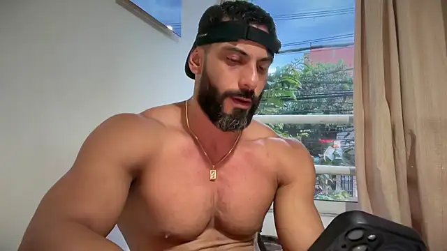 Snapshot of romeolovedark chatting on May 2026 11:09:01 PM romeolovedark online show from May 2026 11:09:01 PM