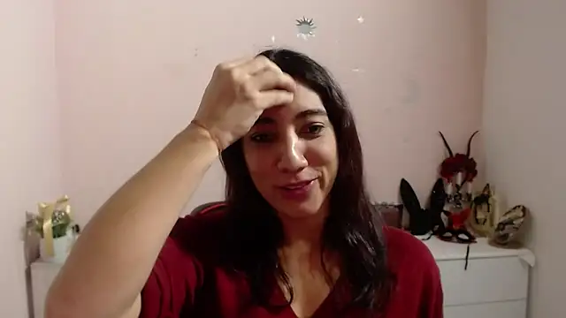 Eva Rodriguez  online show from November 2025 03:51:01 PM