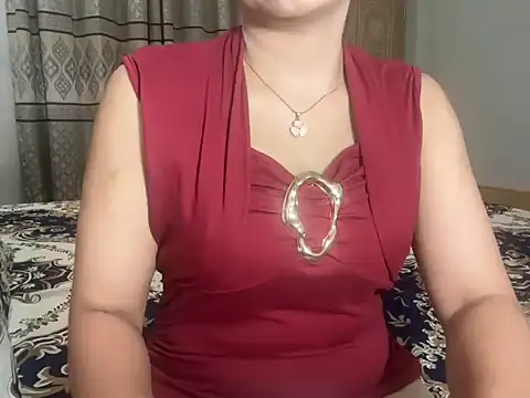Snapshot of Chanchal--Navya chatting on June 2026 06:13:02 PM Chanchal--Navya online show from June 2026 06:13:02 PM