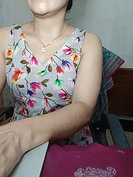 Snapshot of Chanchal--Navya chatting on July 2026 06:36:02 PM Chanchal--Navya online show from July 2026 06:36:02 PM