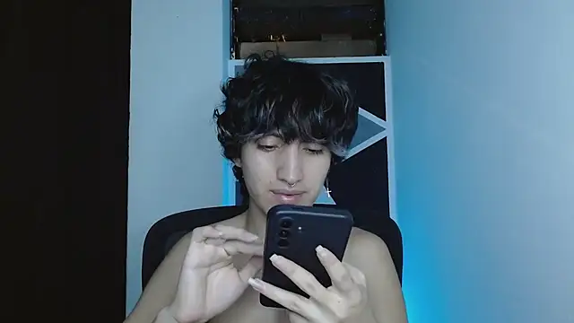 littlextreme online show from January 2026 02:48:01 AM