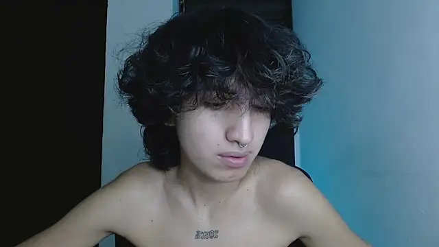 Snapshot of littlextreme chatting on June 2026 03:39:01 AM littlextreme online show from June 2026 03:39:01 AM