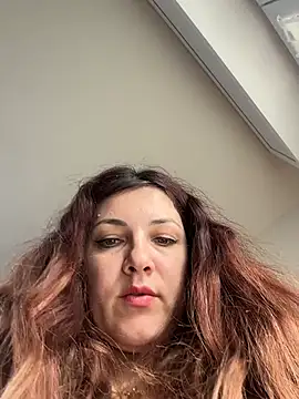 DaisyVibesss online show from November 2025 09:09:02 AM