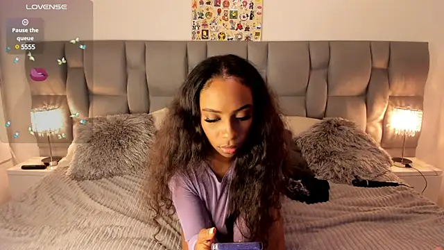 Snapshot of Nickytouse chatting on February 2025 03:23:02 AM Nickytouse online show from February 2025 03:23:02 AM