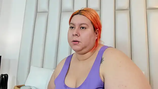 aandreaperez online show from November 2025 11:32:02 AM