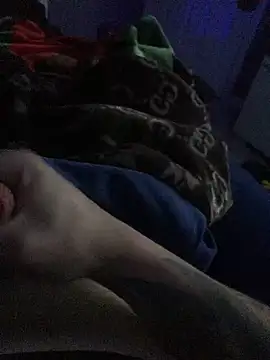 Snapshot of Hugetings chatting on December 2024 03:30:02 PM Hugetings online show from December 2024 03:30:02 PM