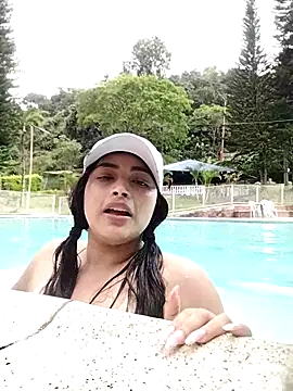 Snapshot of Kirara_22 chatting on May 2026 06:46:02 PM Kirara 22 online show from May 2026 06:46:02 PM