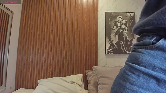 SebastianMaximoff online show from November 2025 12:40:02 PM