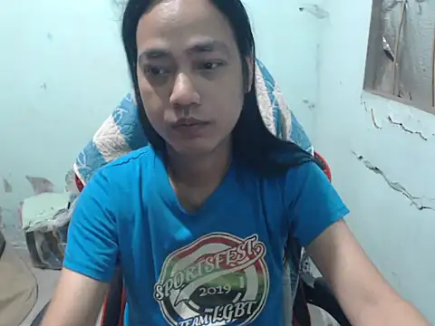Snapshot of itsmacky4u chatting on April 2026 04:50:02 PM itsmacky4u online show from April 2026 04:50:02 PM
