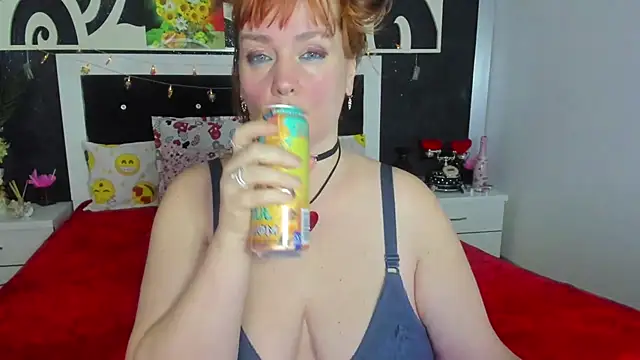 Snapshot of SinFulTitsDD chatting on December 2024 07:27:02 PM SinFulTitsDD online show from December 2024 07:27:02 PM