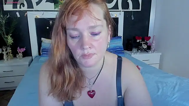 Snapshot of SinFulTitsDD chatting on December 2024 08:05:02 PM SinFulTitsDD online show from December 2024 08:05:02 PM