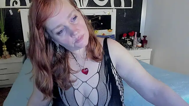 Snapshot of SinFulTitsDD chatting on January 2025 07:26:02 PM SinFulTitsDD online show from January 2025 07:26:02 PM