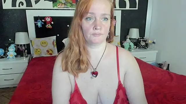 Snapshot of SinFulTitsDD chatting on March 2025 06:47:02 AM SinFulTitsDD online show from March 2025 06:47:02 AM