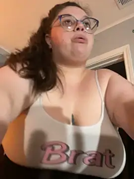 Snapshot of ItsBunniBabe chatting on June 2026 01:51:02 AM ItsBunniBabe online show from June 2026 01:51:02 AM