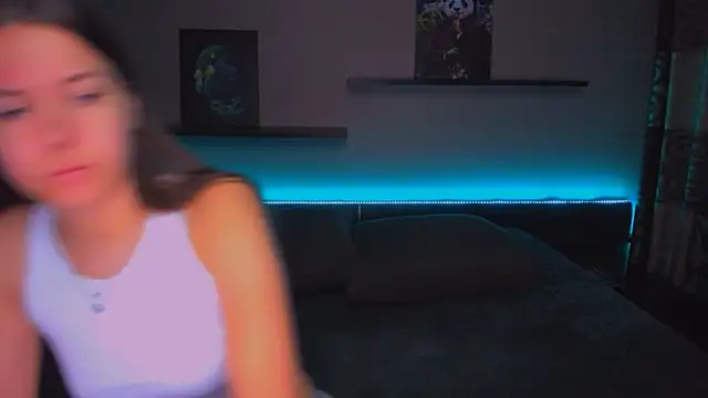 AlexaBarkley online show from November 2025 12:20:02 AM