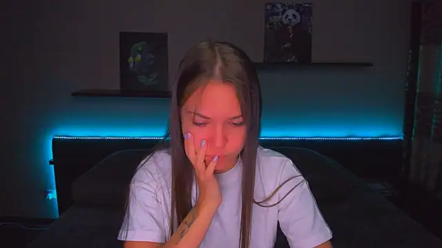 AlexaBarkley online show from December 2025 12:17:02 AM