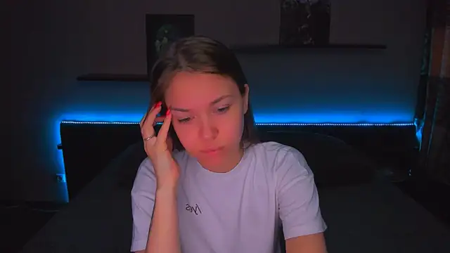 AlexaBarkley online show from April 2026 12:52:02 AM