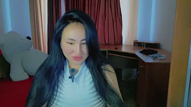 Snapshot of AsianQueens chatting on February 2025 10:19:01 AM AsianQueens online show from February 2025 10:19:01 AM