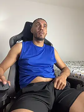 Snapshot of steven_smith05 chatting on October 2025 02:43:02 AM steven smith05 online show from October 2025 02:43:02 AM