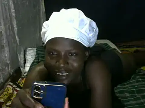 Snapshot of cute-shamza chatting on February 2025 06:46:01 PM cute-shamza online show from February 2025 06:46:01 PM
