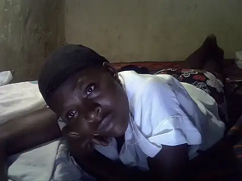 Snapshot of cute-shamza chatting on September 2025 05:29:02 PM cute-shamza online show from September 2025 05:29:02 PM