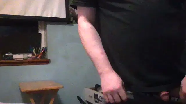 peaches playz online show from December 2025 05:25:01 AM