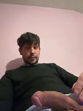 Snapshot of Taxidriver1988 chatting on February 2025 04:20:02 PM Taxidriver1988 online show from February 2025 04:20:02 PM