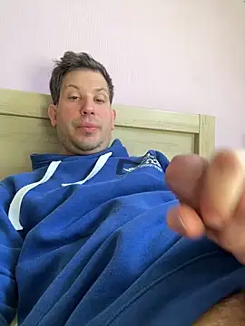 Taxidriver1988 online show from April 2026 11:42:02 AM