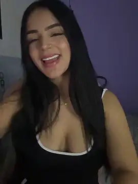 anniehart online show from November 2025 01:49:02 AM