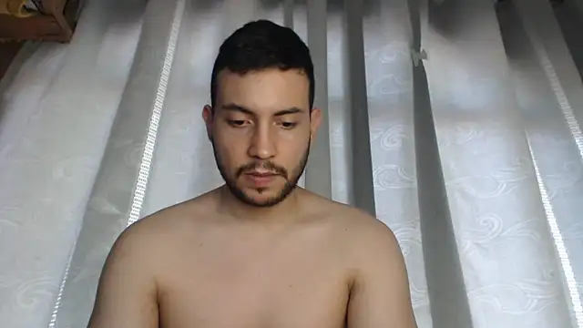 Armando 2002 online show from February 2025 04:59:01 PM