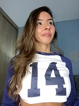 RouseColins online show from January 2025 03:01:01 AM