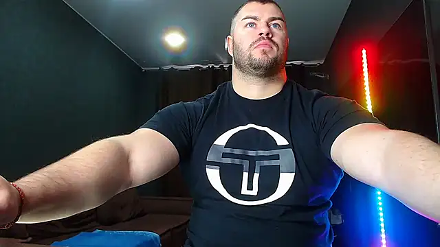 muscularjohnforuX online show from February 2025 08:30:02 AM