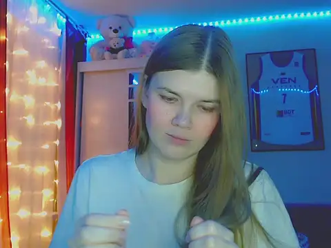 Klementa online show from November 2025 06:45:02 PM