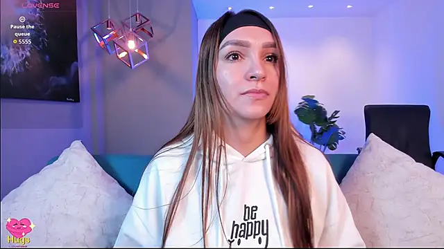 miataylorr1 online show from November 2025 12:04:01 PM