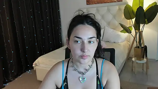 Snapshot of CeceliaJohnson chatting on June 2026 07:09:02 AM CeceliaJohnson online show from June 2026 07:09:02 AM