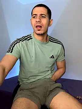 Snapshot of steven_clain chatting on December 2024 09:00:01 AM steven clain online show from December 2024 09:00:01 AM