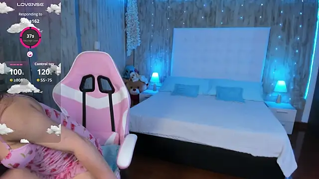 floryn susana online show from October 2025 09:33:01 PM