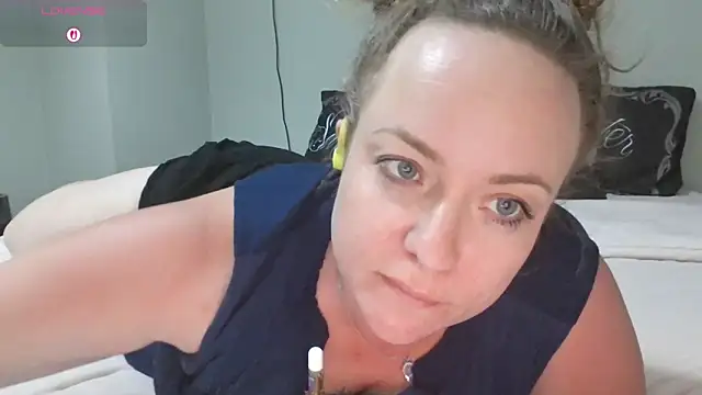 julimonroe online show from March 2026 03:11:01 AM